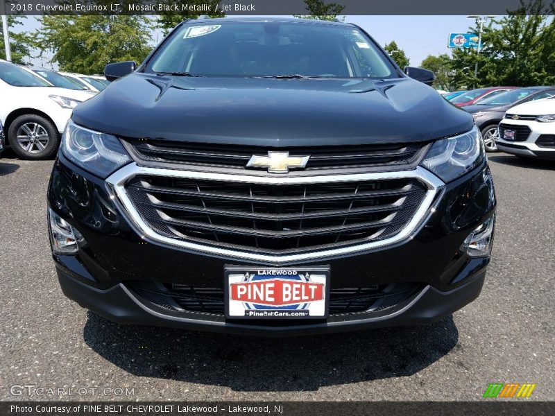 Mosaic Black Metallic / Jet Black 2018 Chevrolet Equinox LT