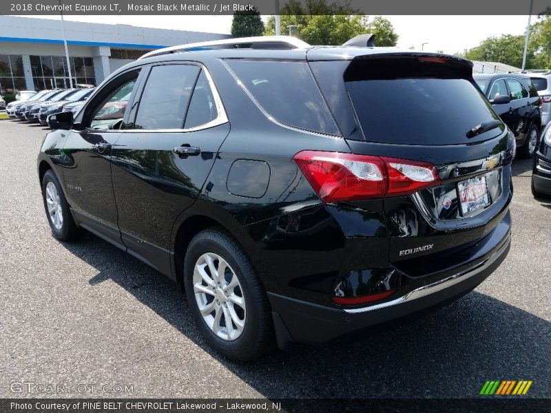 Mosaic Black Metallic / Jet Black 2018 Chevrolet Equinox LT