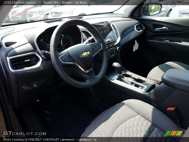 Mosaic Black Metallic / Jet Black 2018 Chevrolet Equinox LT