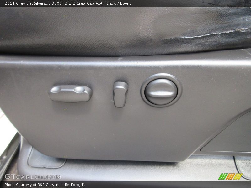 Black / Ebony 2011 Chevrolet Silverado 3500HD LTZ Crew Cab 4x4
