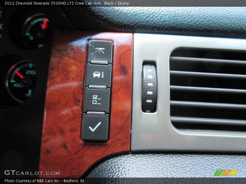 Black / Ebony 2011 Chevrolet Silverado 3500HD LTZ Crew Cab 4x4