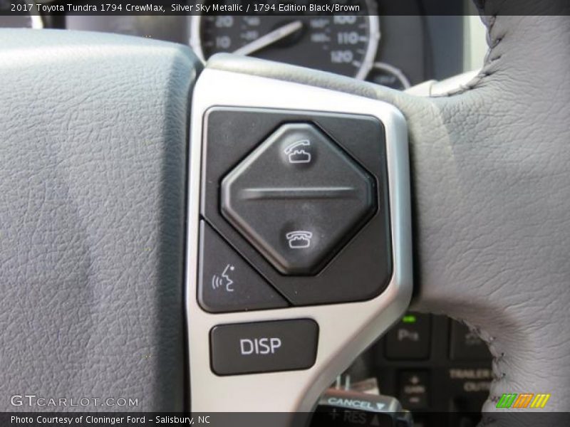 Controls of 2017 Tundra 1794 CrewMax