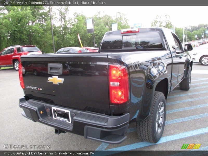 Black / Jet Black 2017 Chevrolet Colorado Z71 Extended Cab 4x4