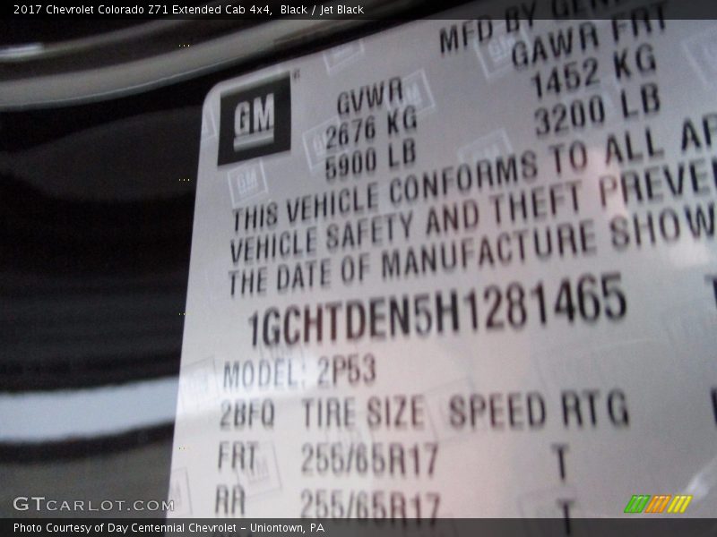 Black / Jet Black 2017 Chevrolet Colorado Z71 Extended Cab 4x4