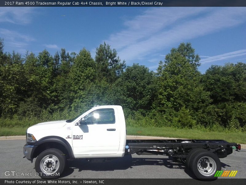 Bright White / Black/Diesel Gray 2017 Ram 4500 Tradesman Regular Cab 4x4 Chassis