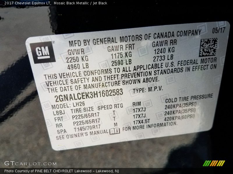 Mosaic Black Metallic / Jet Black 2017 Chevrolet Equinox LT