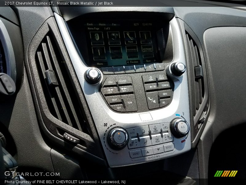 Mosaic Black Metallic / Jet Black 2017 Chevrolet Equinox LT