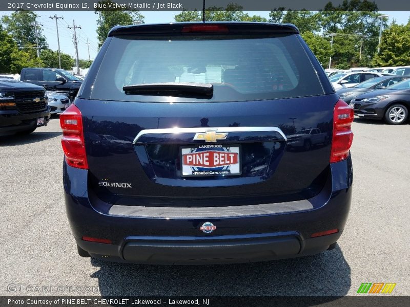 Blue Velvet Metallic / Jet Black 2017 Chevrolet Equinox LS
