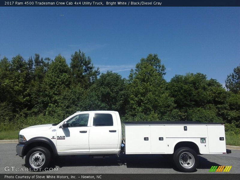 Bright White / Black/Diesel Gray 2017 Ram 4500 Tradesman Crew Cab 4x4 Utility Truck