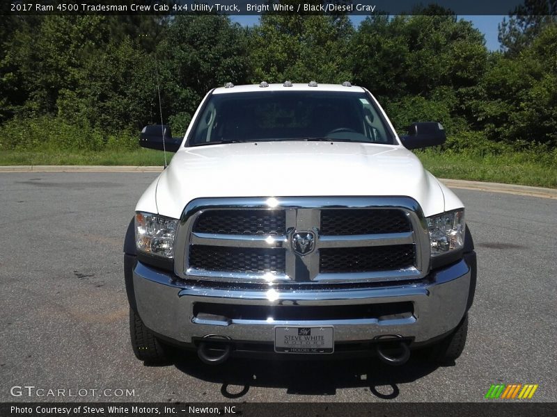 Bright White / Black/Diesel Gray 2017 Ram 4500 Tradesman Crew Cab 4x4 Utility Truck