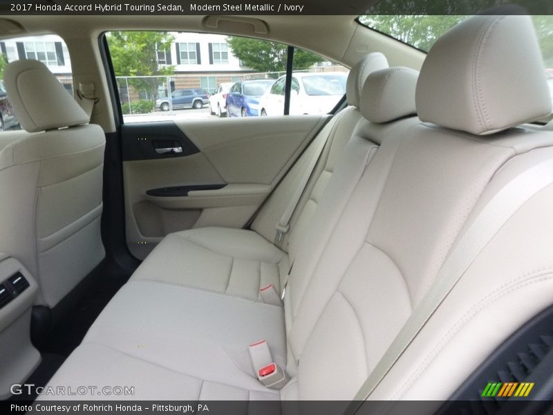 Modern Steel Metallic / Ivory 2017 Honda Accord Hybrid Touring Sedan