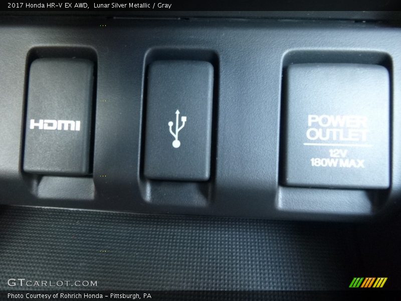 Lunar Silver Metallic / Gray 2017 Honda HR-V EX AWD