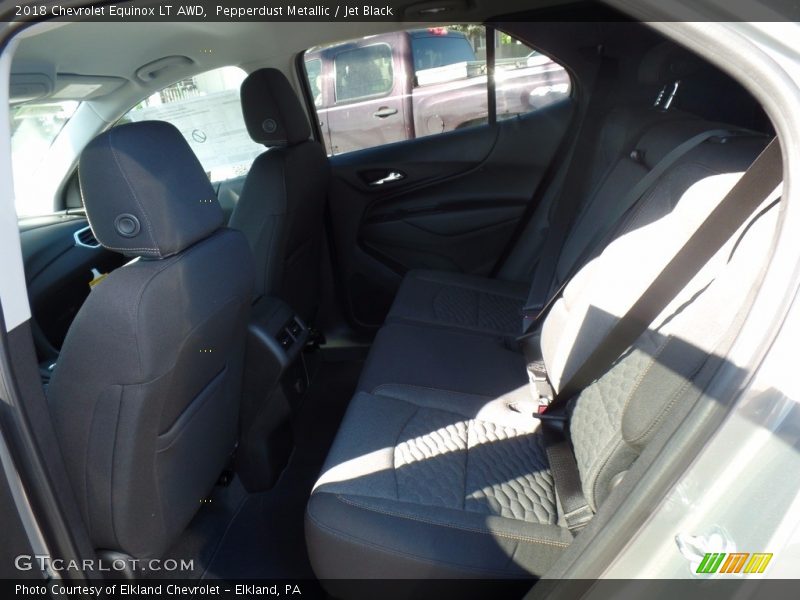 Pepperdust Metallic / Jet Black 2018 Chevrolet Equinox LT AWD