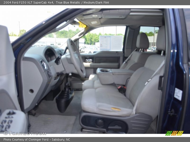 True Blue Metallic / Medium/Dark Flint 2004 Ford F150 XLT SuperCab 4x4