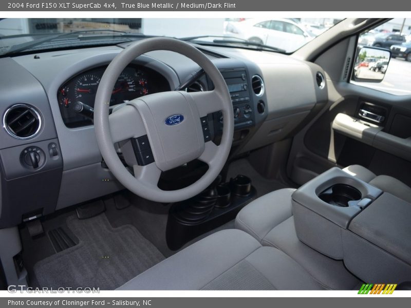 True Blue Metallic / Medium/Dark Flint 2004 Ford F150 XLT SuperCab 4x4