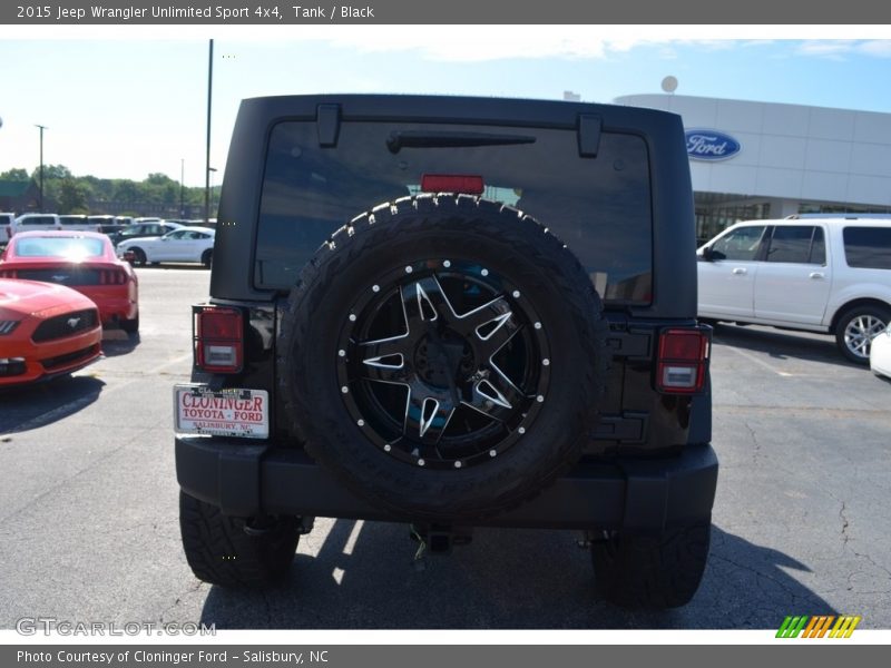Tank / Black 2015 Jeep Wrangler Unlimited Sport 4x4