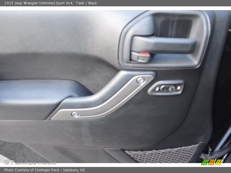 Tank / Black 2015 Jeep Wrangler Unlimited Sport 4x4