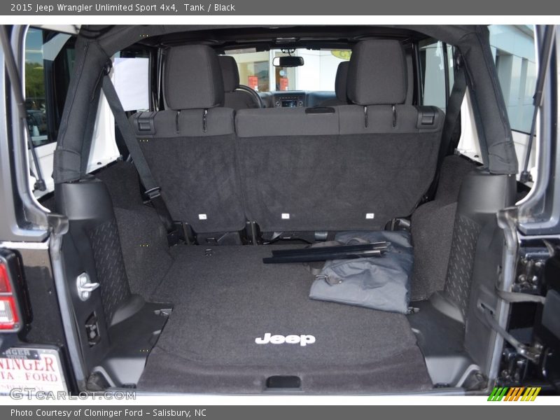 Tank / Black 2015 Jeep Wrangler Unlimited Sport 4x4