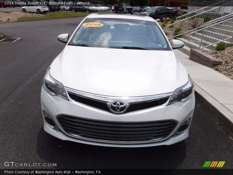 Blizzard Pearl / Almond 2014 Toyota Avalon XLE
