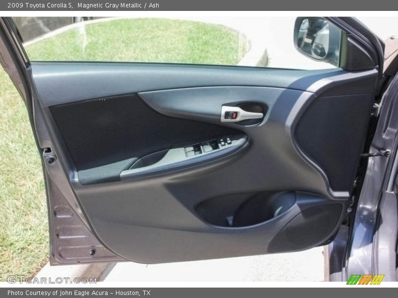 Magnetic Gray Metallic / Ash 2009 Toyota Corolla S