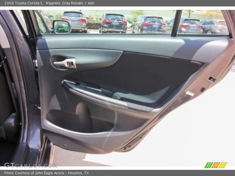 Magnetic Gray Metallic / Ash 2009 Toyota Corolla S