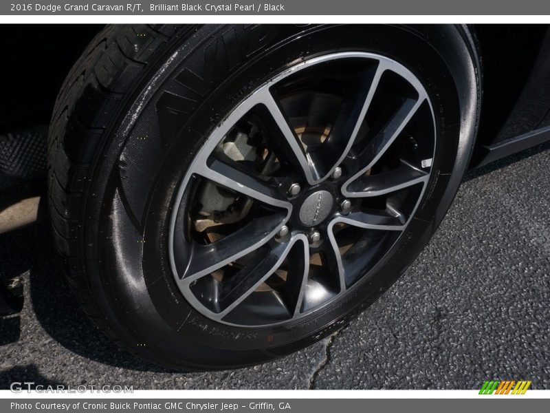 Brilliant Black Crystal Pearl / Black 2016 Dodge Grand Caravan R/T