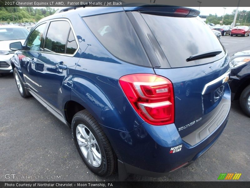 Patriot Blue Metallic / Jet Black 2017 Chevrolet Equinox LT AWD