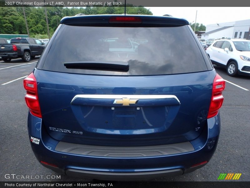 Patriot Blue Metallic / Jet Black 2017 Chevrolet Equinox LT AWD