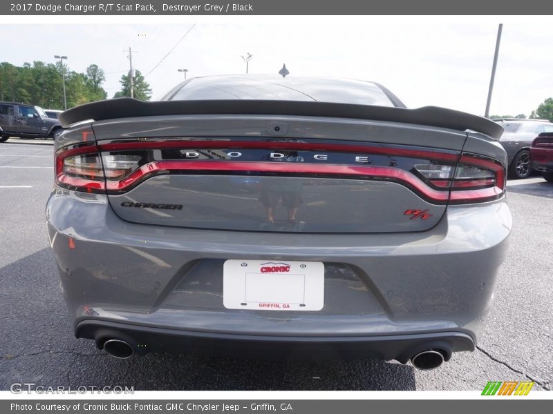 Destroyer Grey / Black 2017 Dodge Charger R/T Scat Pack
