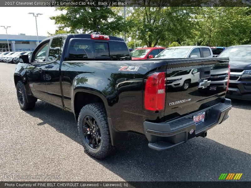 Black / Jet Black 2017 Chevrolet Colorado Z71 Extended Cab 4x4