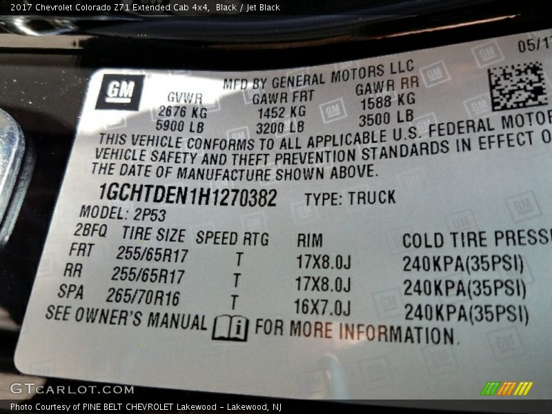 Black / Jet Black 2017 Chevrolet Colorado Z71 Extended Cab 4x4