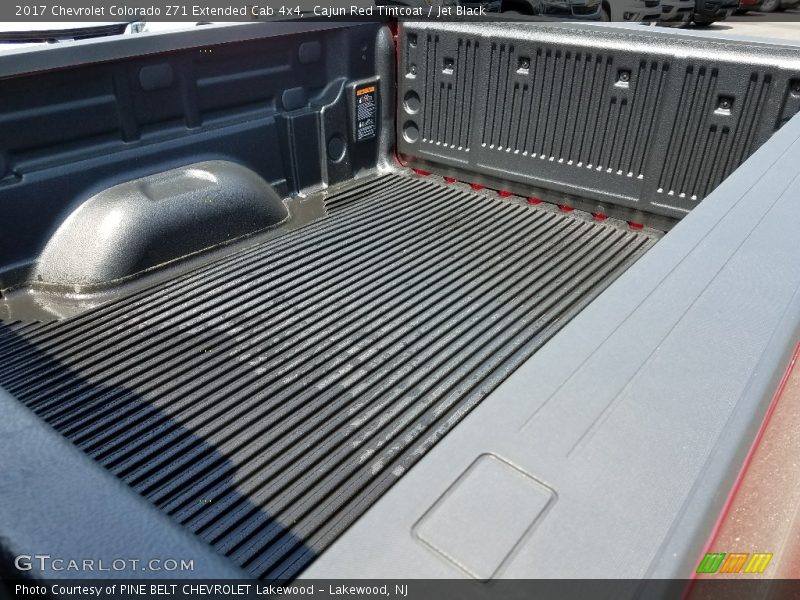 Cajun Red Tintcoat / Jet Black 2017 Chevrolet Colorado Z71 Extended Cab 4x4