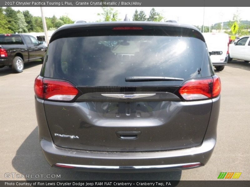 Granite Crystal Metallic / Black/Alloy 2017 Chrysler Pacifica Touring L Plus