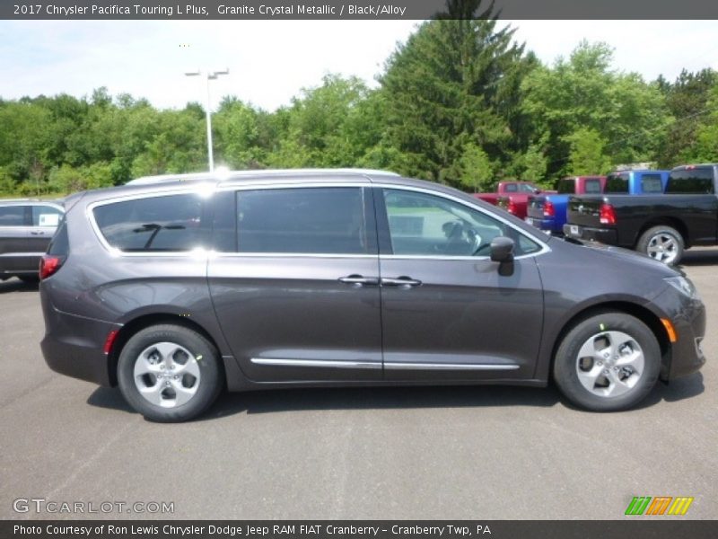 Granite Crystal Metallic / Black/Alloy 2017 Chrysler Pacifica Touring L Plus