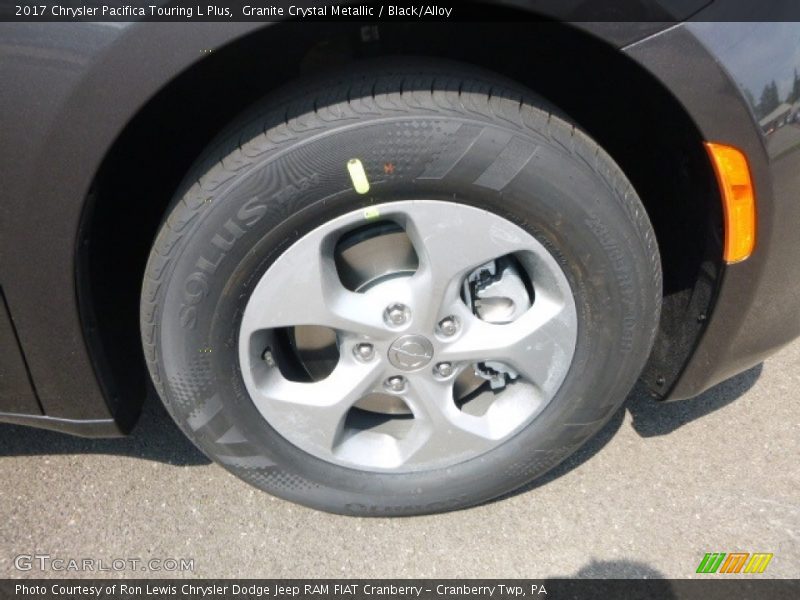 Granite Crystal Metallic / Black/Alloy 2017 Chrysler Pacifica Touring L Plus
