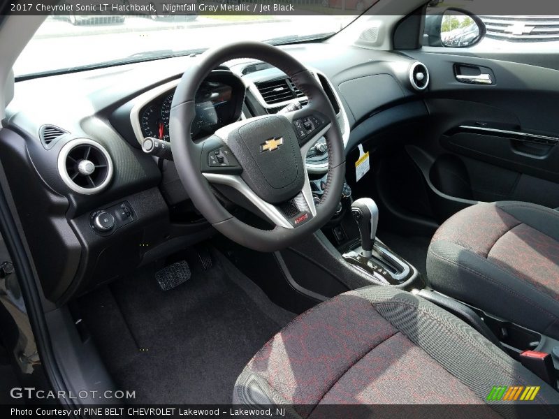 Nightfall Gray Metallic / Jet Black 2017 Chevrolet Sonic LT Hatchback