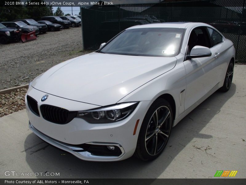 Alpine White / Black 2018 BMW 4 Series 440i xDrive Coupe
