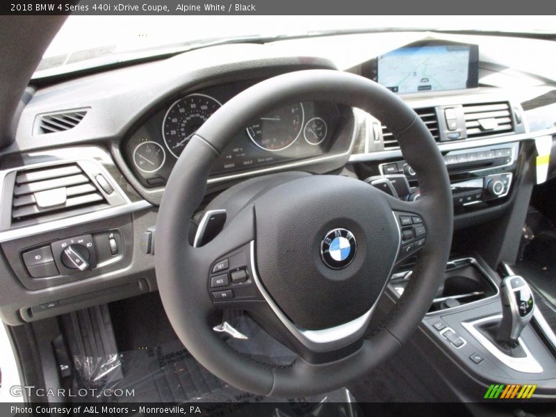 Alpine White / Black 2018 BMW 4 Series 440i xDrive Coupe