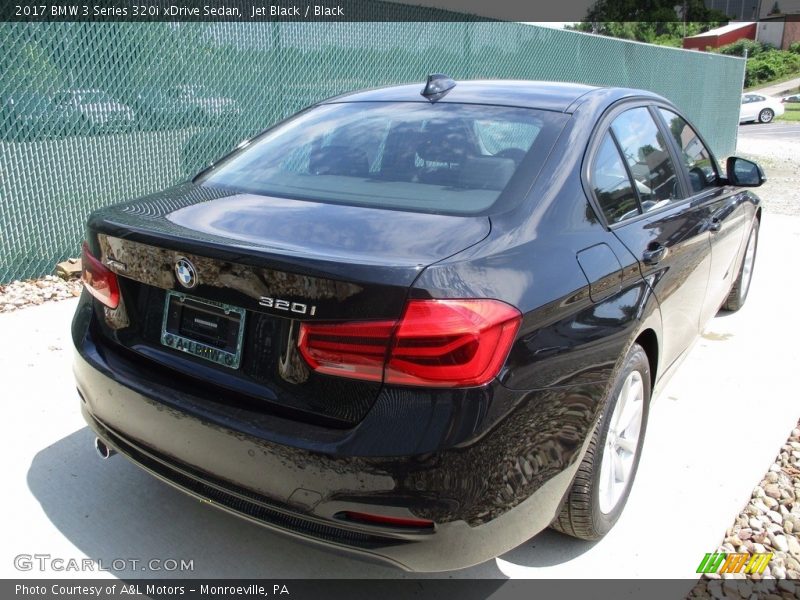 Jet Black / Black 2017 BMW 3 Series 320i xDrive Sedan