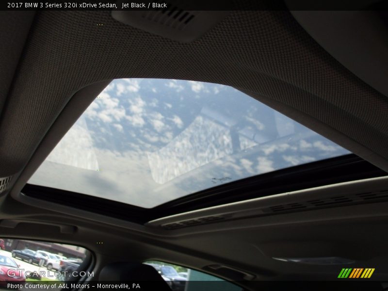Jet Black / Black 2017 BMW 3 Series 320i xDrive Sedan