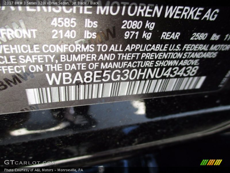 Jet Black / Black 2017 BMW 3 Series 320i xDrive Sedan