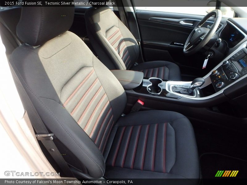 Tectonic Silver Metallic / Charcoal Black 2015 Ford Fusion SE