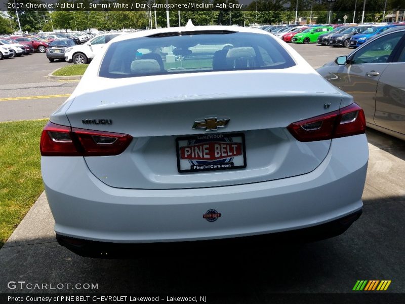 Summit White / Dark Atmosphere/Medium Ash Gray 2017 Chevrolet Malibu LT