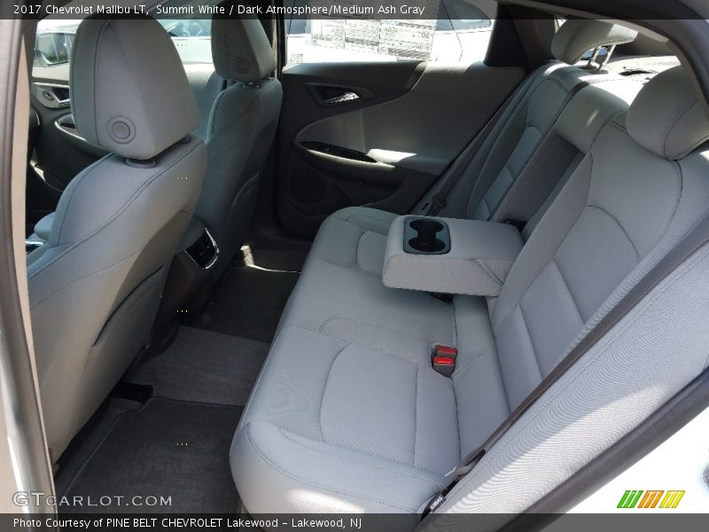 Summit White / Dark Atmosphere/Medium Ash Gray 2017 Chevrolet Malibu LT