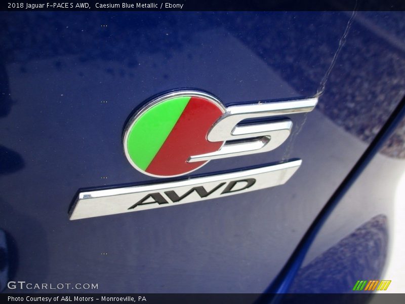 2018 F-PACE S AWD Logo