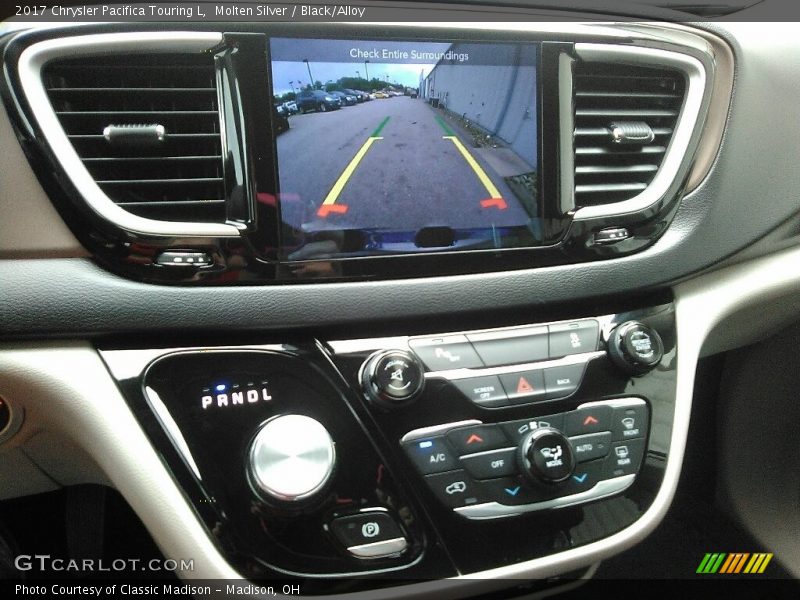Molten Silver / Black/Alloy 2017 Chrysler Pacifica Touring L