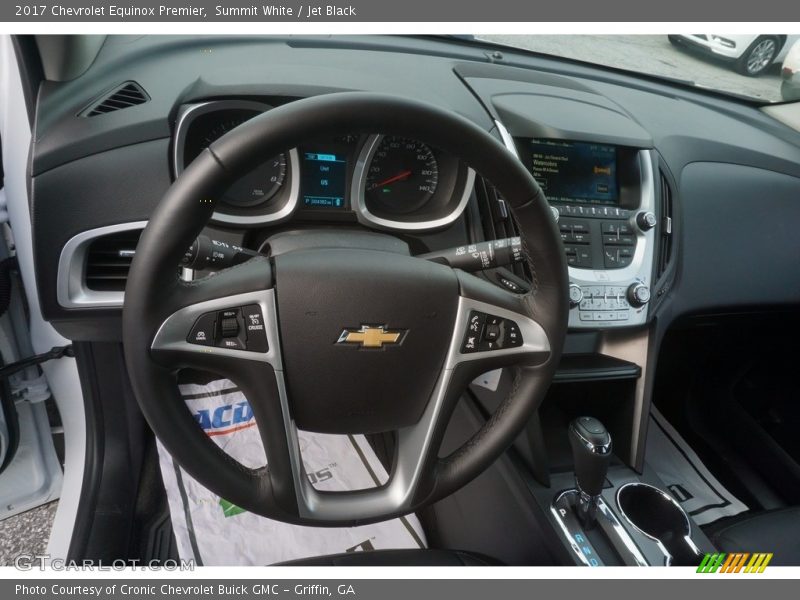 Summit White / Jet Black 2017 Chevrolet Equinox Premier