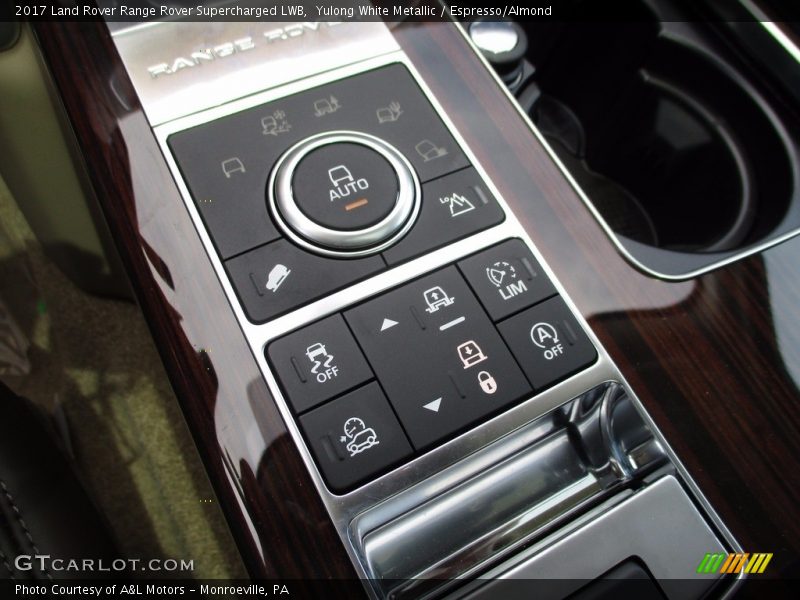 Yulong White Metallic / Espresso/Almond 2017 Land Rover Range Rover Supercharged LWB