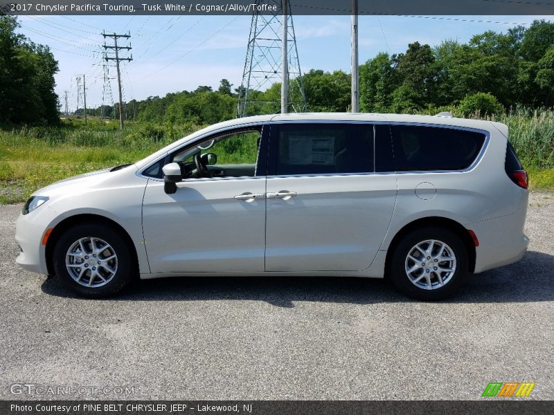 Tusk White / Cognac/Alloy/Toffee 2017 Chrysler Pacifica Touring