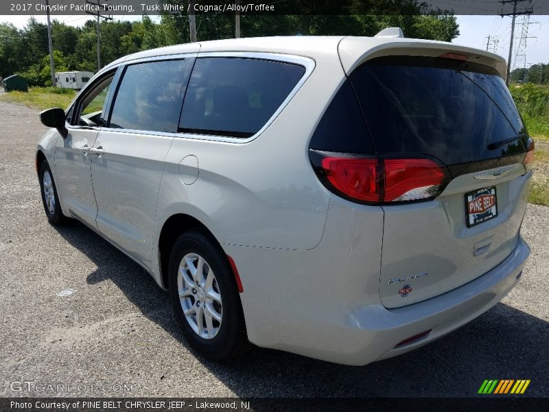 Tusk White / Cognac/Alloy/Toffee 2017 Chrysler Pacifica Touring